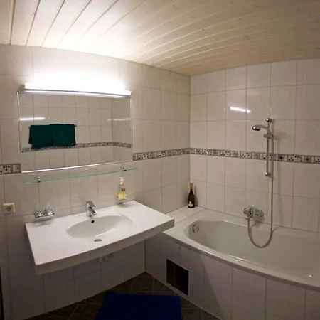 Haus Ricarda Apartment Lech am Arlberg Room photo